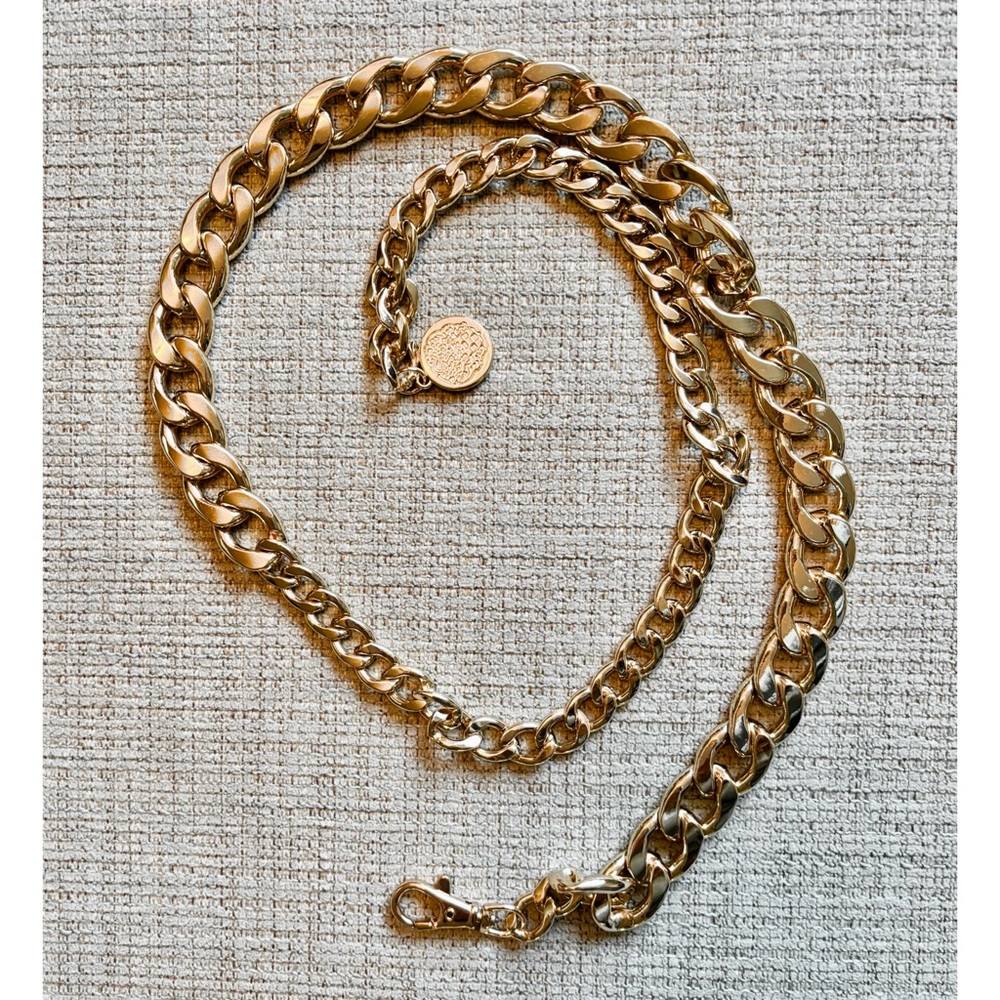 Gold Chain-link Belt cinched style- add structure with large gold band - Picture 6 of 8